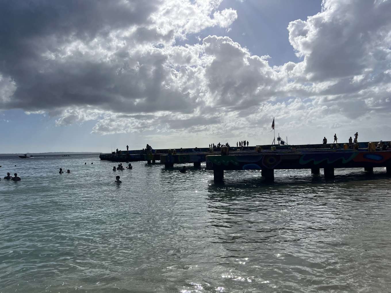 Steg am Crash Boat Beach in Aguadilla auf Puerto Rico